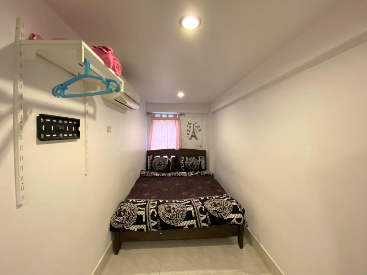 Som Guesthouse Patong Exterior foto